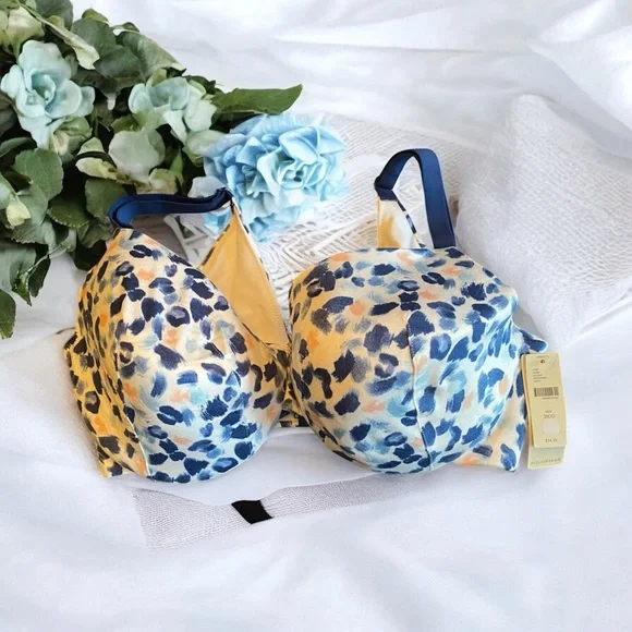 Cacique Leopard Print Blue, White & Pink Bra - Picture 2 of 9